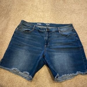 ANA raw hem denim shorts, size 20W